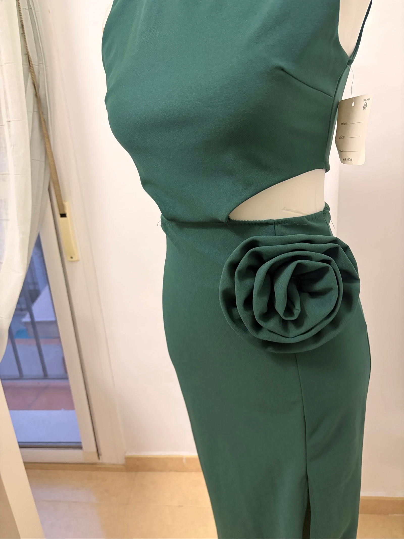 Green party dress with flower – photo 2
